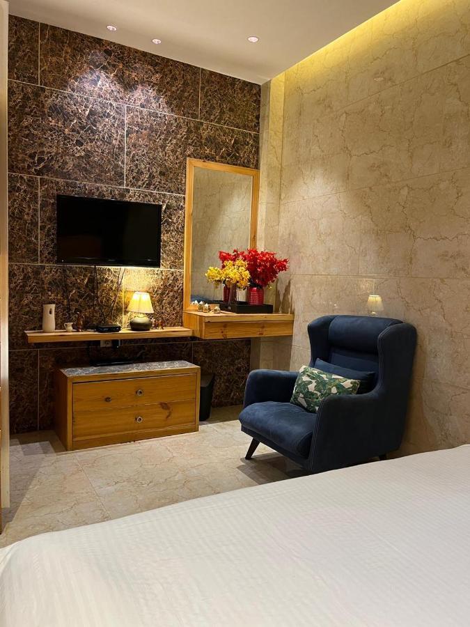 Divine Studios Rajouri Garden New Delhi Buitenkant foto