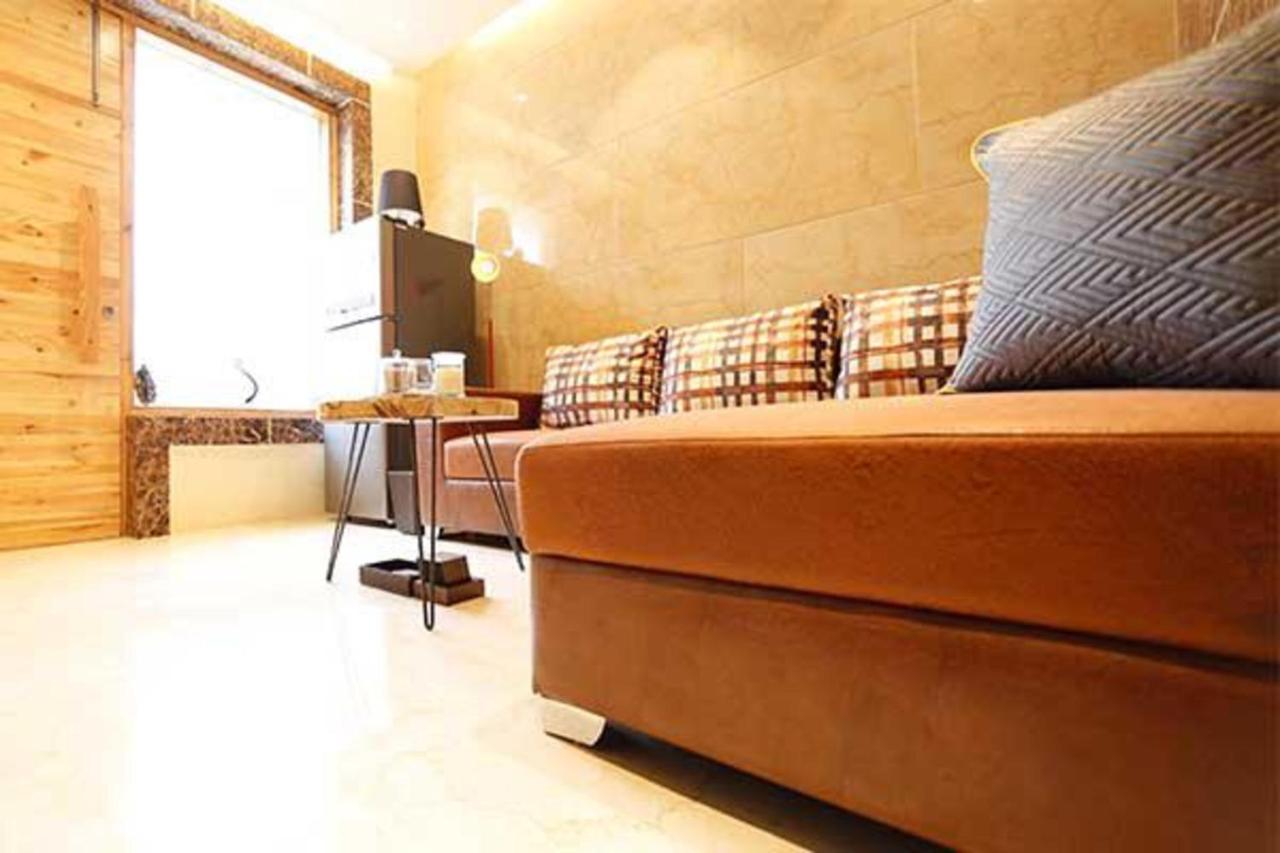 Divine Studios Rajouri Garden New Delhi Buitenkant foto